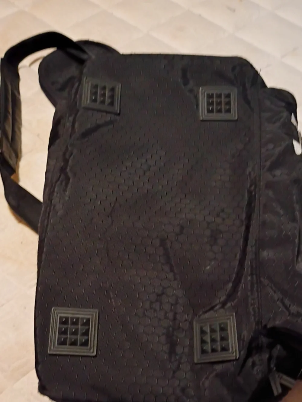 Under Armour compact under